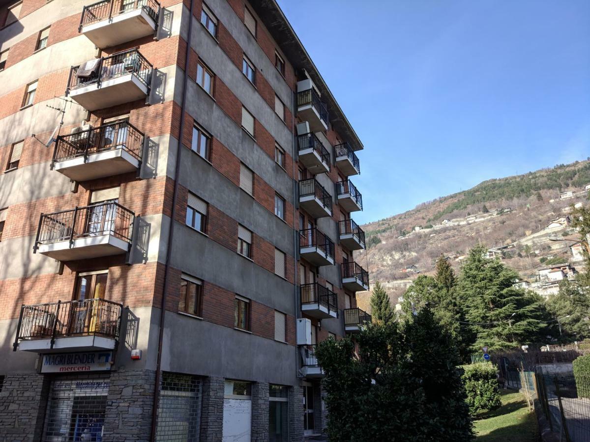 Casa Della Nonna Per Voi Parcheggio Gratuito Condizionatore Portatile Cir 0052 Аоста Екстериор снимка