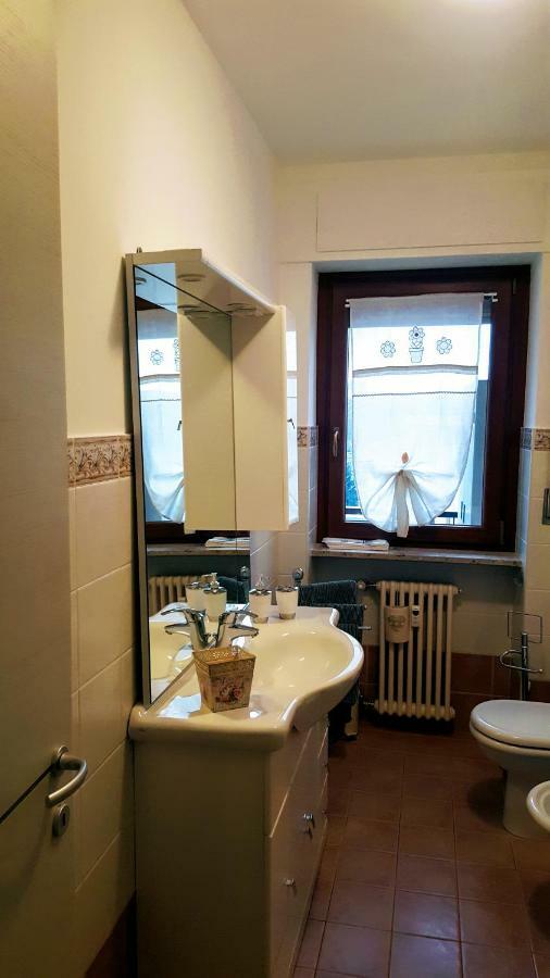 Casa Della Nonna Per Voi Parcheggio Gratuito Condizionatore Portatile Cir 0052 Аоста Екстериор снимка